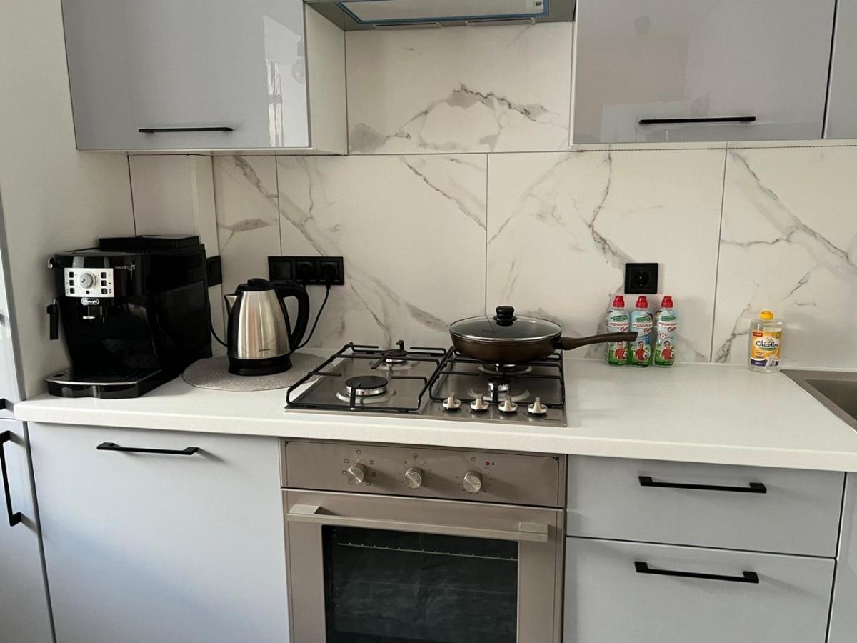 Gold Apartment Vysochana18 İvano-Frankivsk Dış mekan fotoğraf