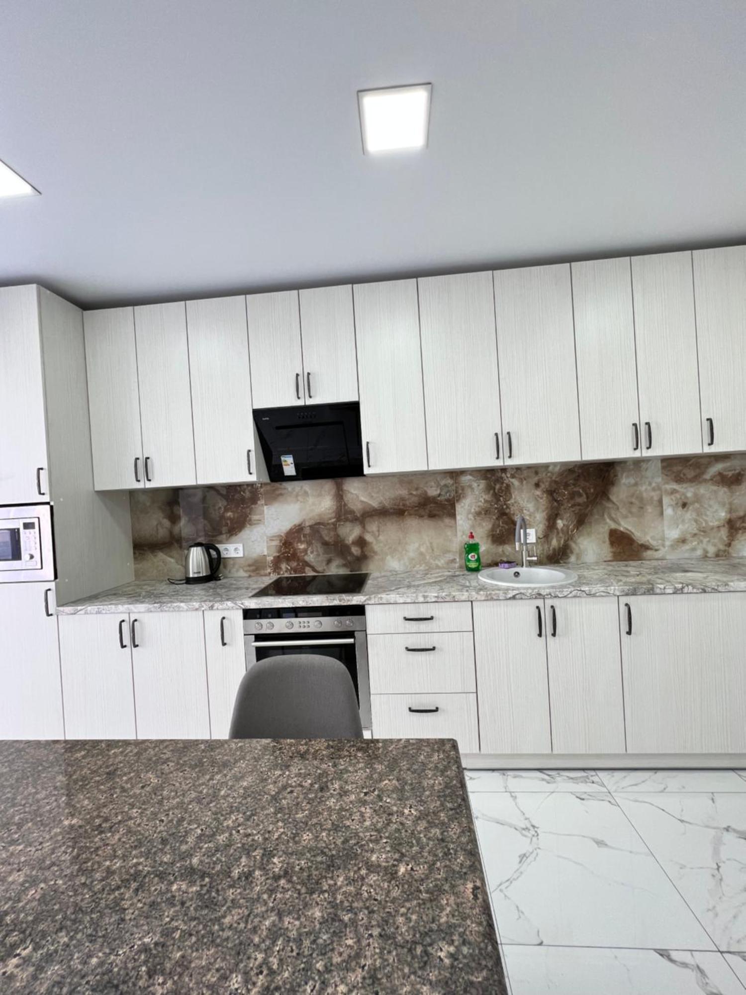Gold Apartment Vysochana18 İvano-Frankivsk Dış mekan fotoğraf