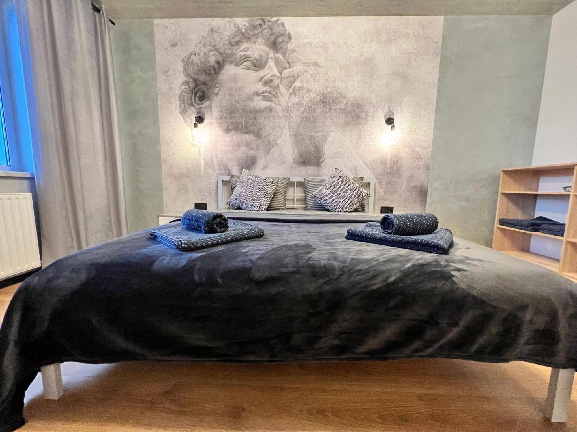 Gold Apartment Vysochana18 İvano-Frankivsk Dış mekan fotoğraf