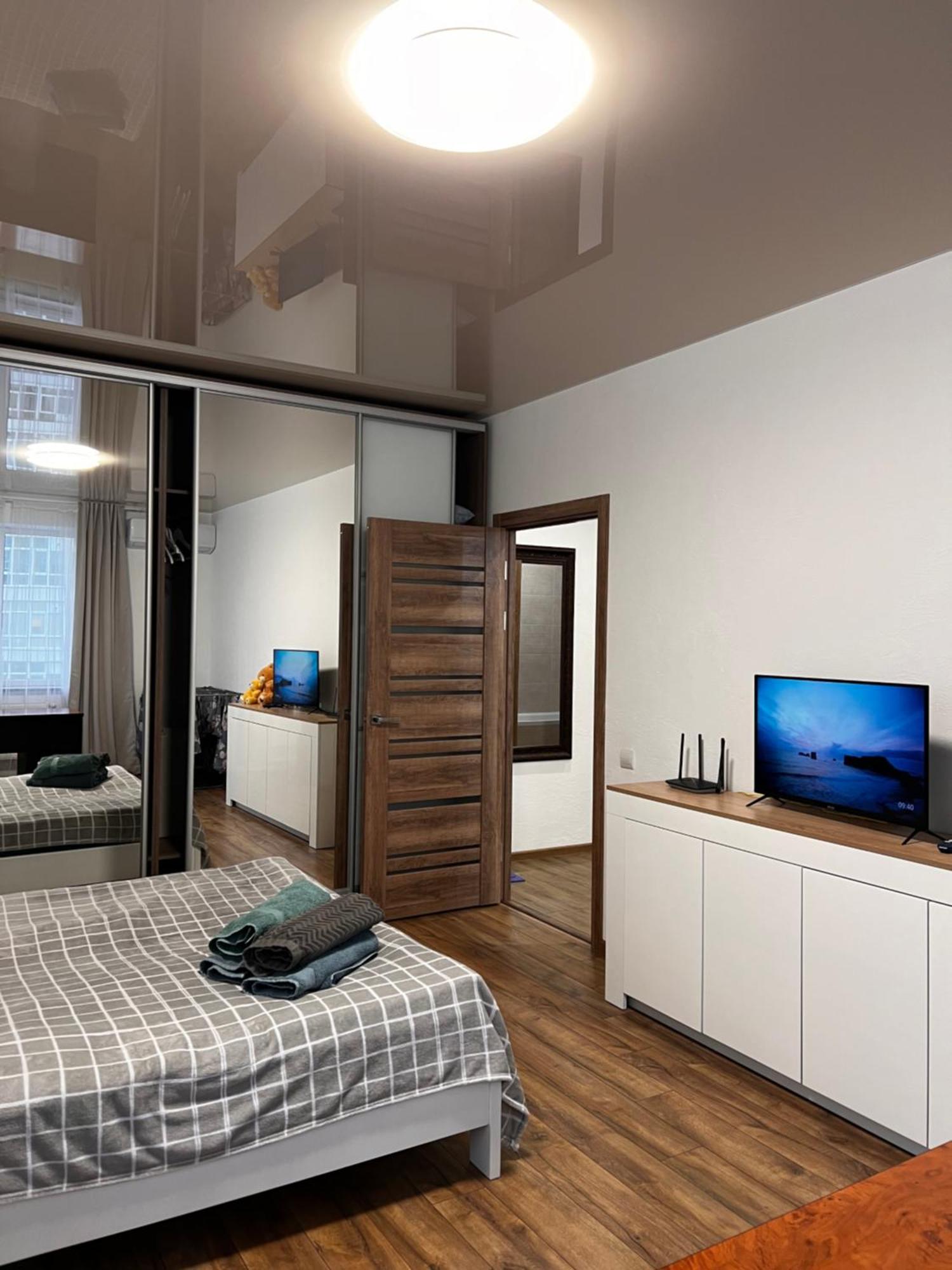 Gold Apartment Vysochana18 İvano-Frankivsk Dış mekan fotoğraf